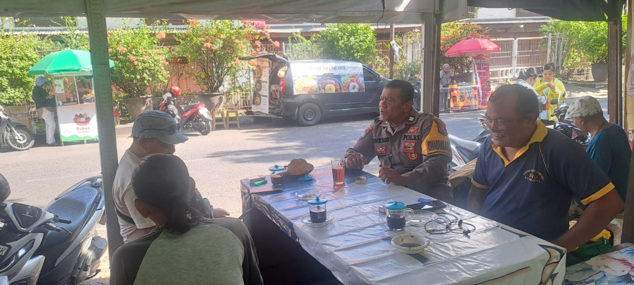 Bhabinkamtibmas Krembangan Utara Sambang Warga, Perkuat Sinergi Jaga Harkamtibmas