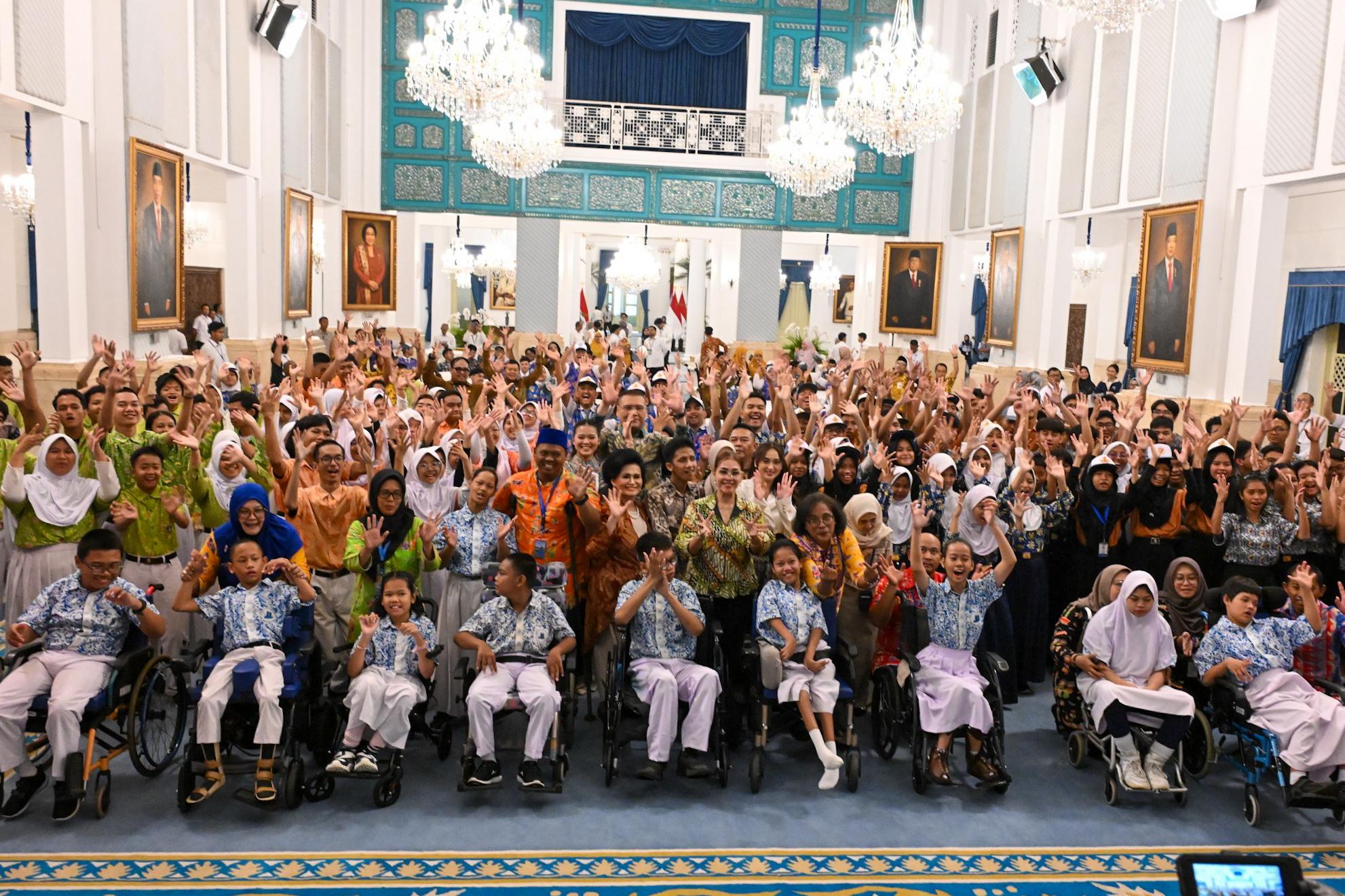 Istana Membuka Pintu, Mimpi Anak-Anak Istimewa Menggema